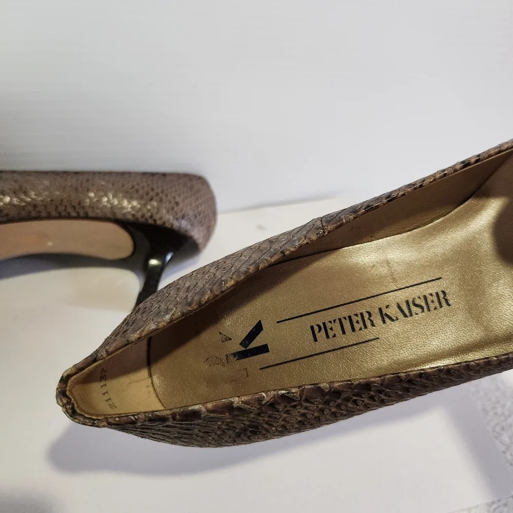 Peter Kaiser Taupe Textured Heels - Picture 15 of 16